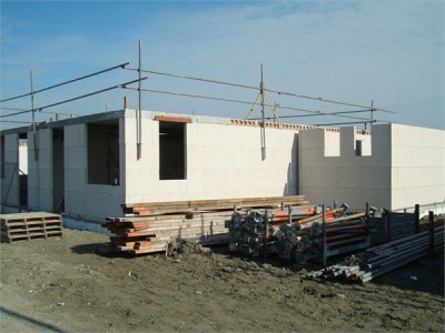 Bouw woning Kastanjelaan en Essenlaan vordert - 