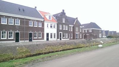 Woningen aan de Bloemenweg, Honingeter en Kastanjelaan opgeleverd - 